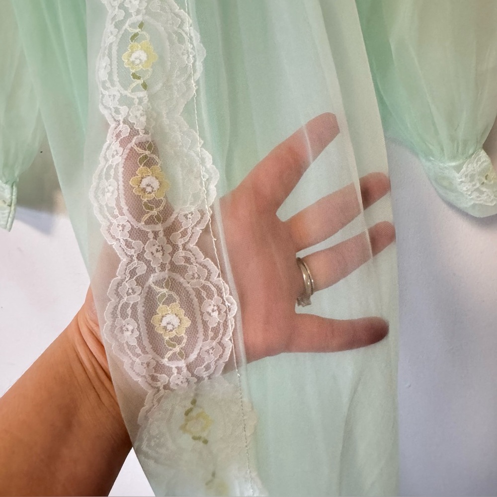 Vintage 50s Peignoir Set Mint Green Nighty Robe Lace Sheer Retro Small Medium - Picture 15 of 16